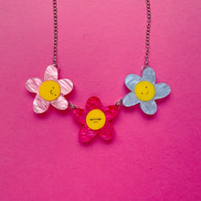 Load image into Gallery viewer, Spring Blossom Daisy Trio necklace